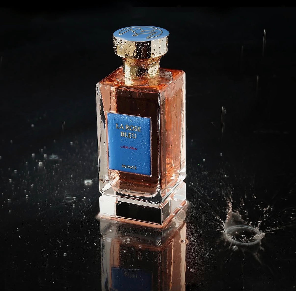 LA ROSE BLEUE - MAISON MASSIMO